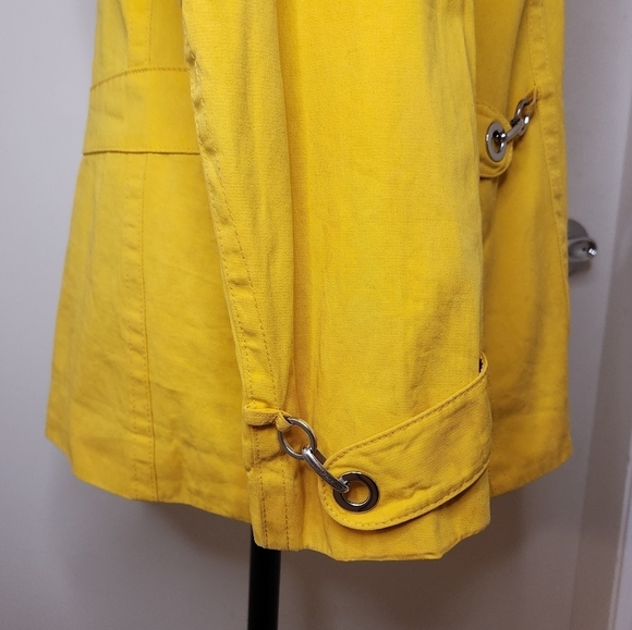 Escada Trench Coat Jacket - Picture 8 of 16